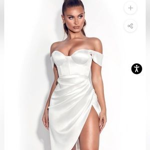 Miss circle Hedy white satin corset dress